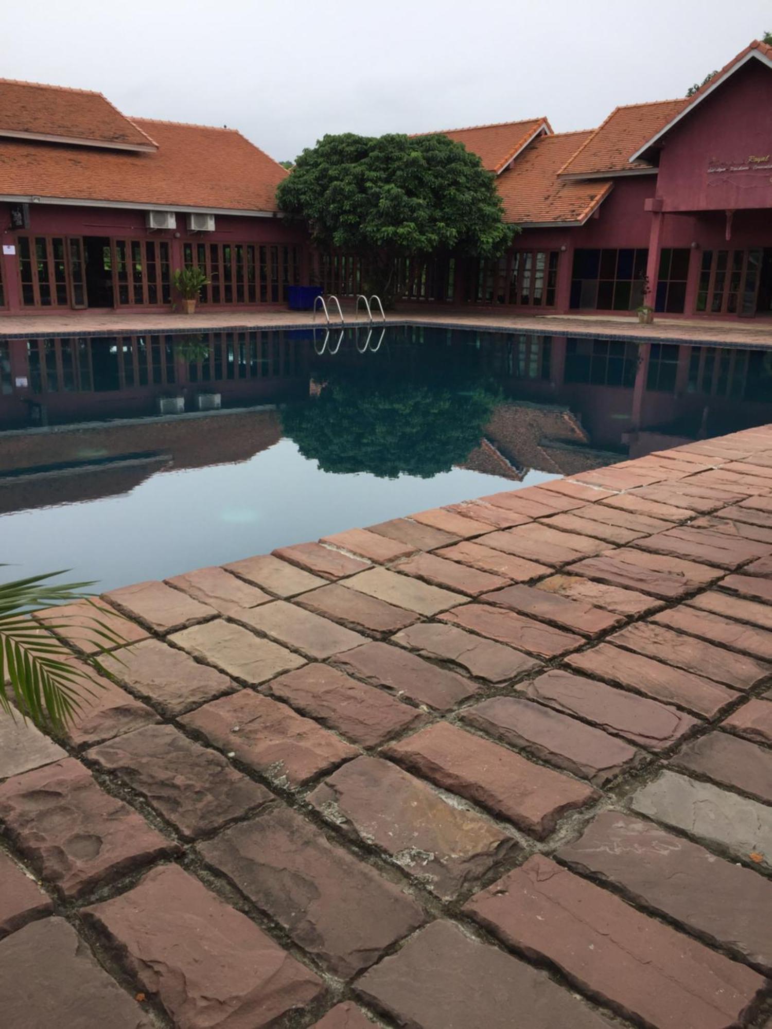 โรงแรมเชียงใหม่รอยัลครีก หางดง ภายนอก รูปภาพ
