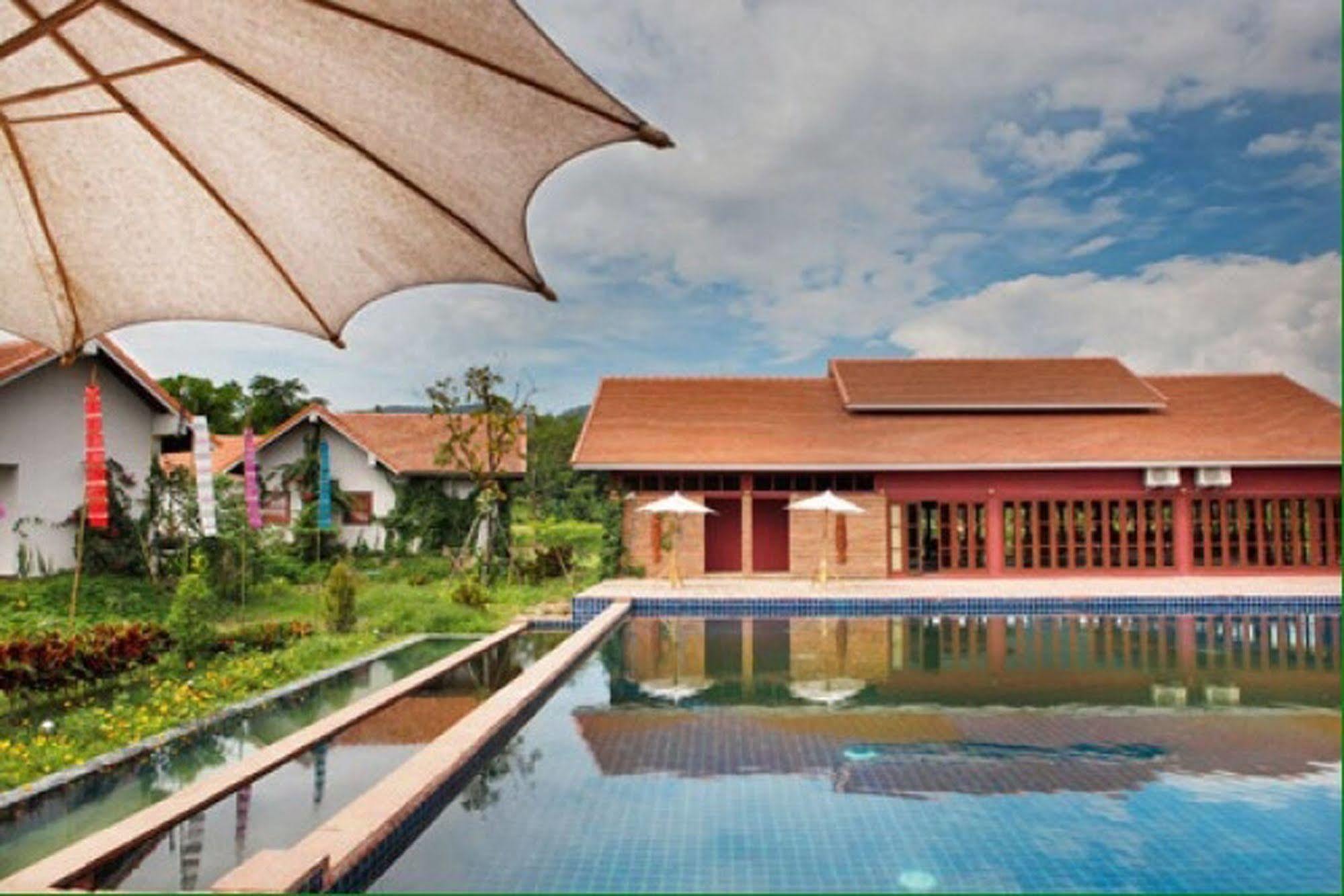 โรงแรมเชียงใหม่รอยัลครีก หางดง ภายนอก รูปภาพ